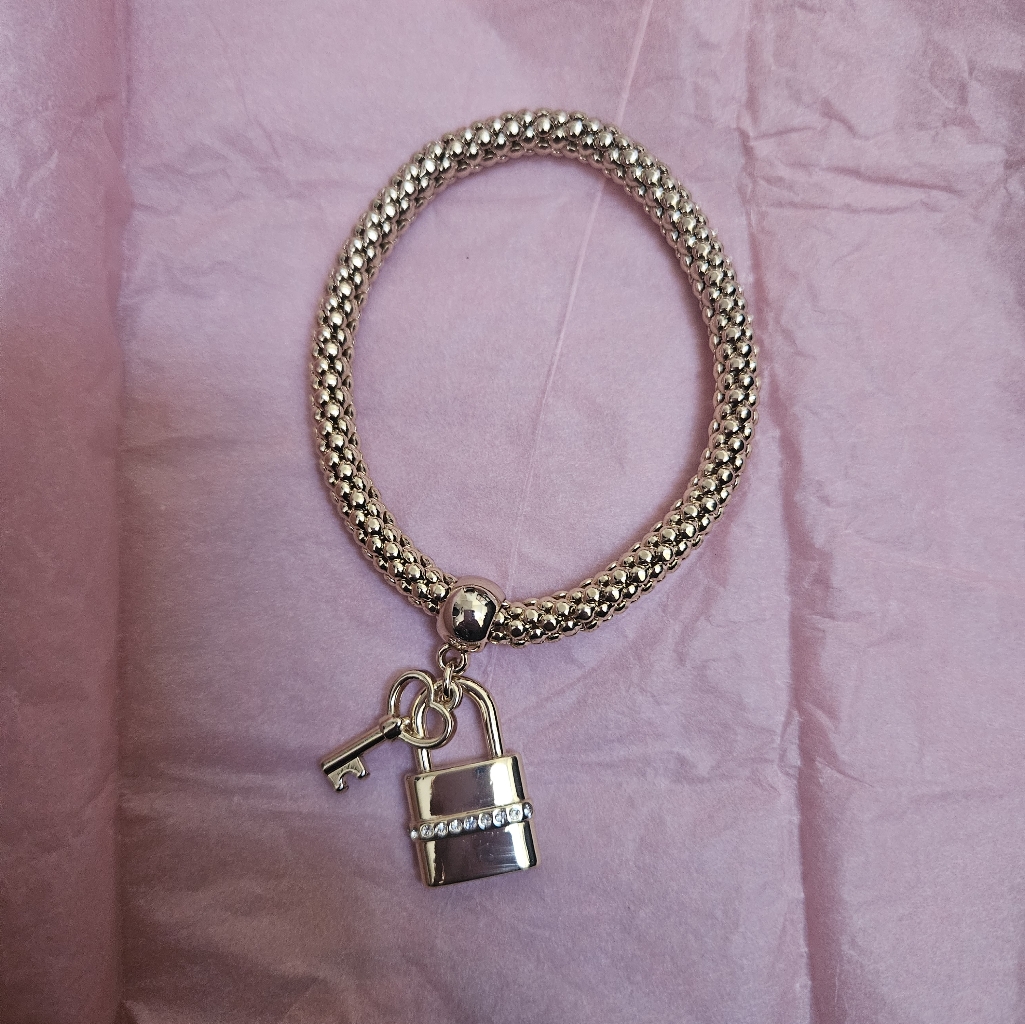Mary Kay Gold Bracelet With Lock And Key Charm #Jewelry